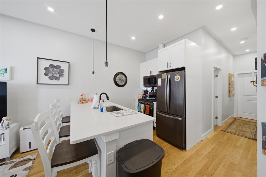 141 Falcon St