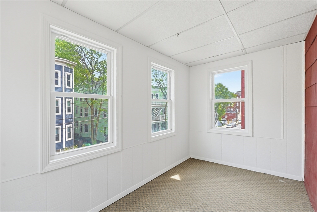 32 Stone Ave, Somerville, MA Photo #26