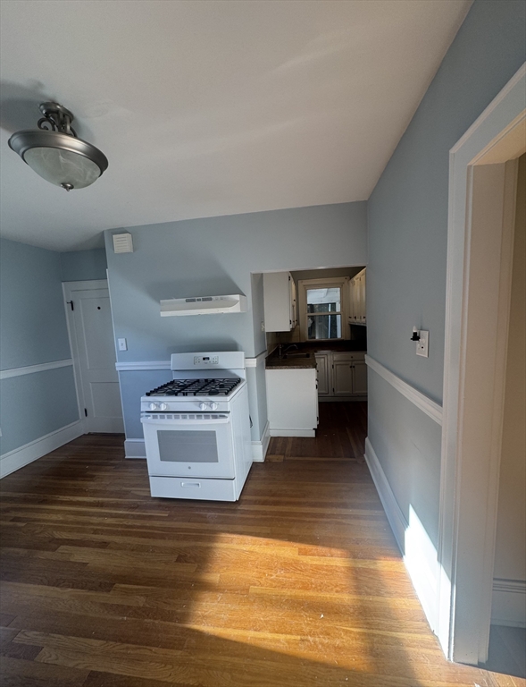 19-21 Augustus Avenue 2