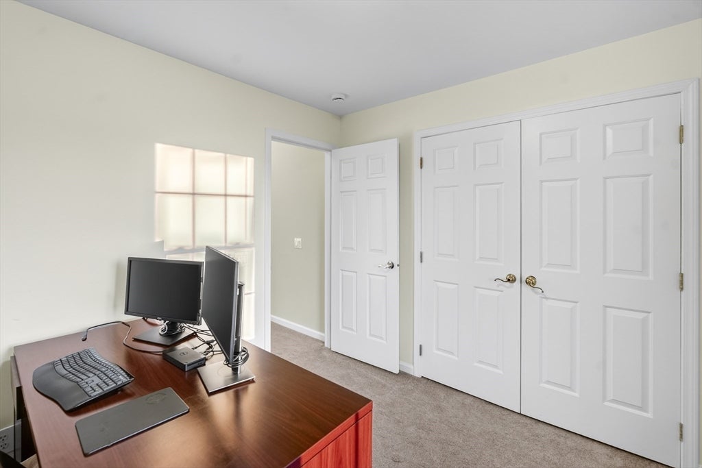 36 Mcintyre Rd, Oxford, MA Photo #19
