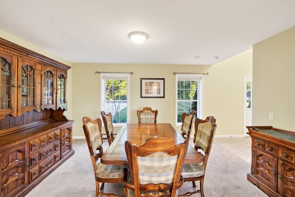 36 Mcintyre Rd, Oxford, MA Photo #12