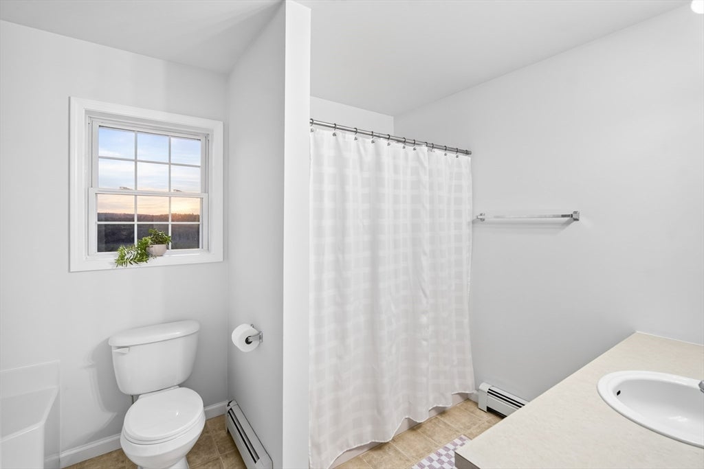 36 Mcintyre Rd, Oxford, MA Photo #23