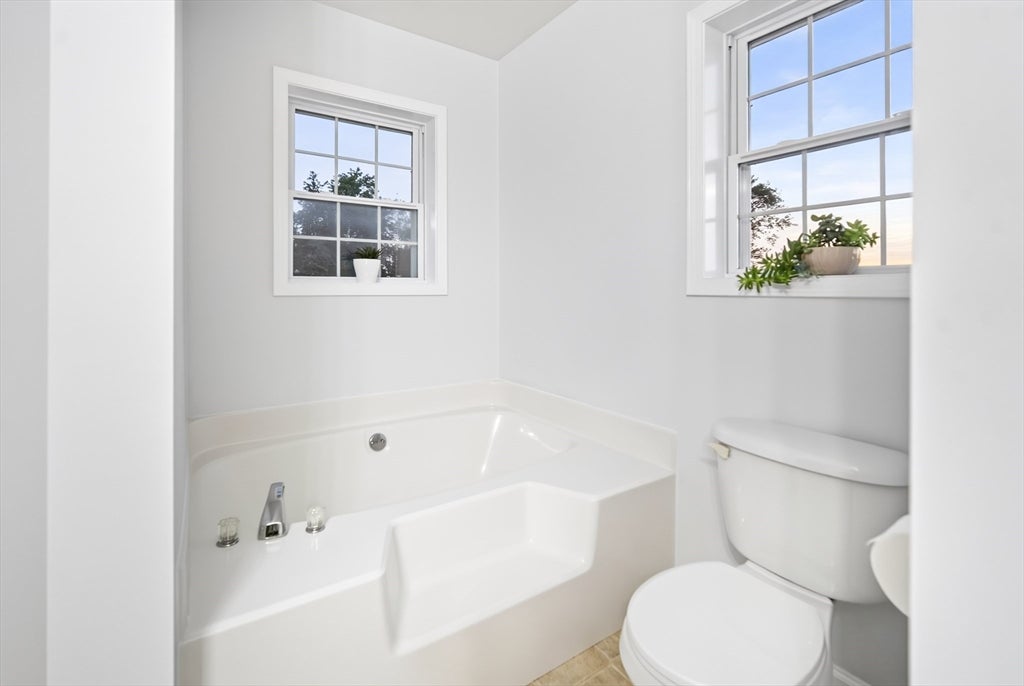 36 Mcintyre Rd, Oxford, MA Photo #25