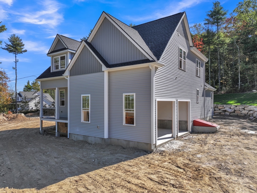 18 Lakeshore Drive