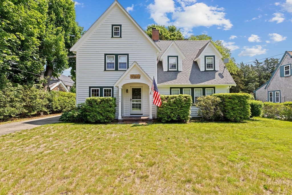 590 Hatherly Road
