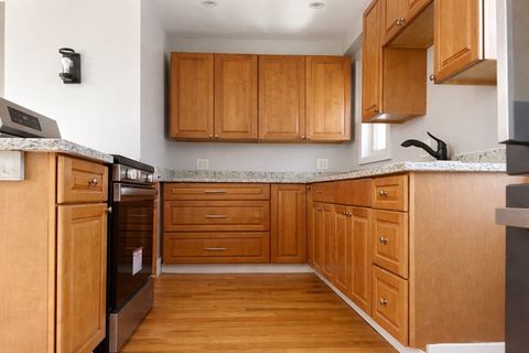 Photo of 48 Hastings St #2, Lowell, MA 01851 (MLS # 73484344)