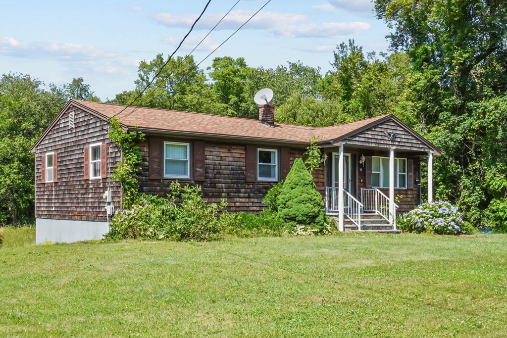 92 Benoit St