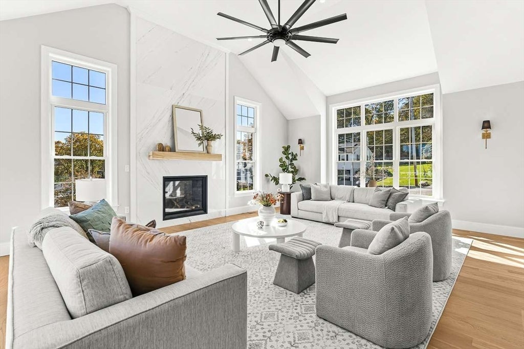 14 Liana Street, Woburn, MA, 14 Liana Street, Woburn, MA Photo #6