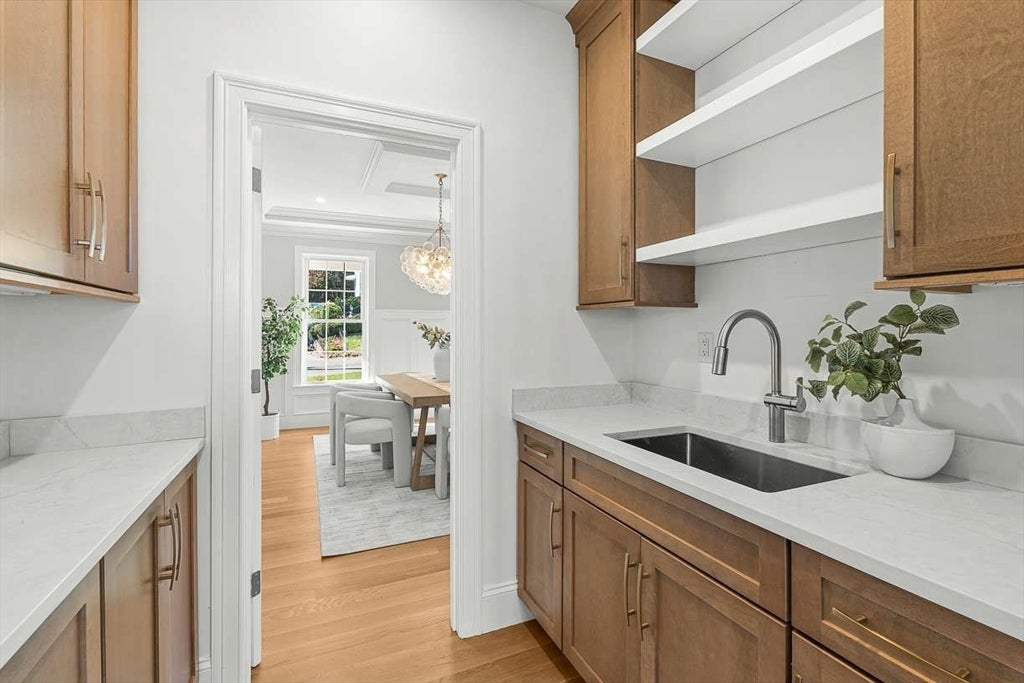 14 Liana Street, Woburn, MA, 14 Liana Street, Woburn, MA Photo #9