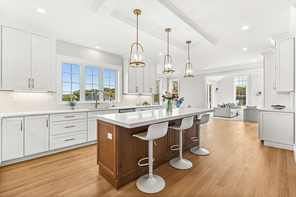 14 Liana Street, Woburn, MA, 14 Liana Street, Woburn, MA Photo #14
