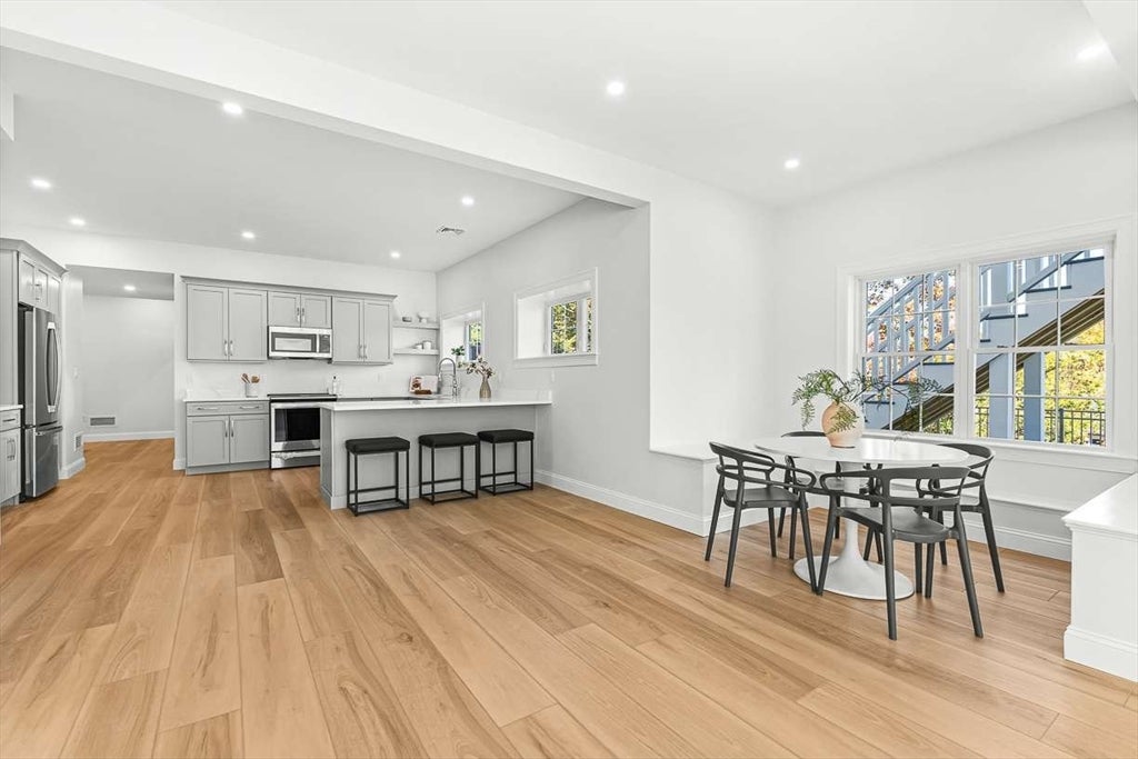 14 Liana Street, Woburn, MA, 14 Liana Street, Woburn, MA Photo #25