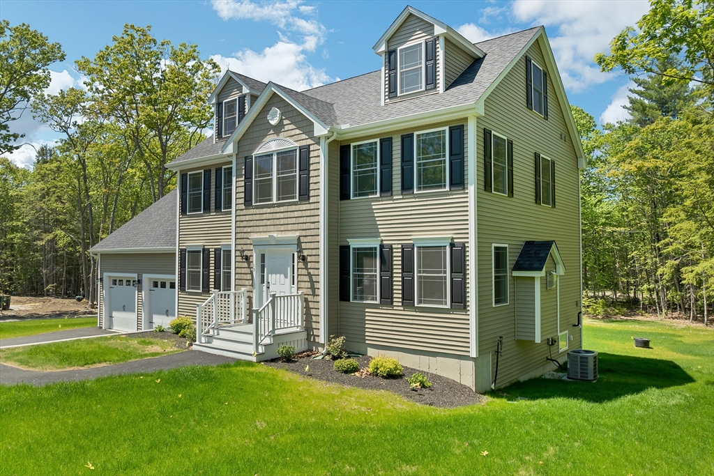 15 Bald Hill Rd