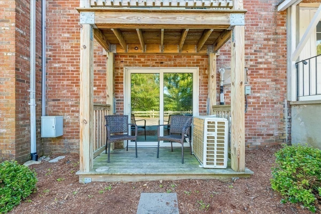 90-92 Sandwich Rd 2D