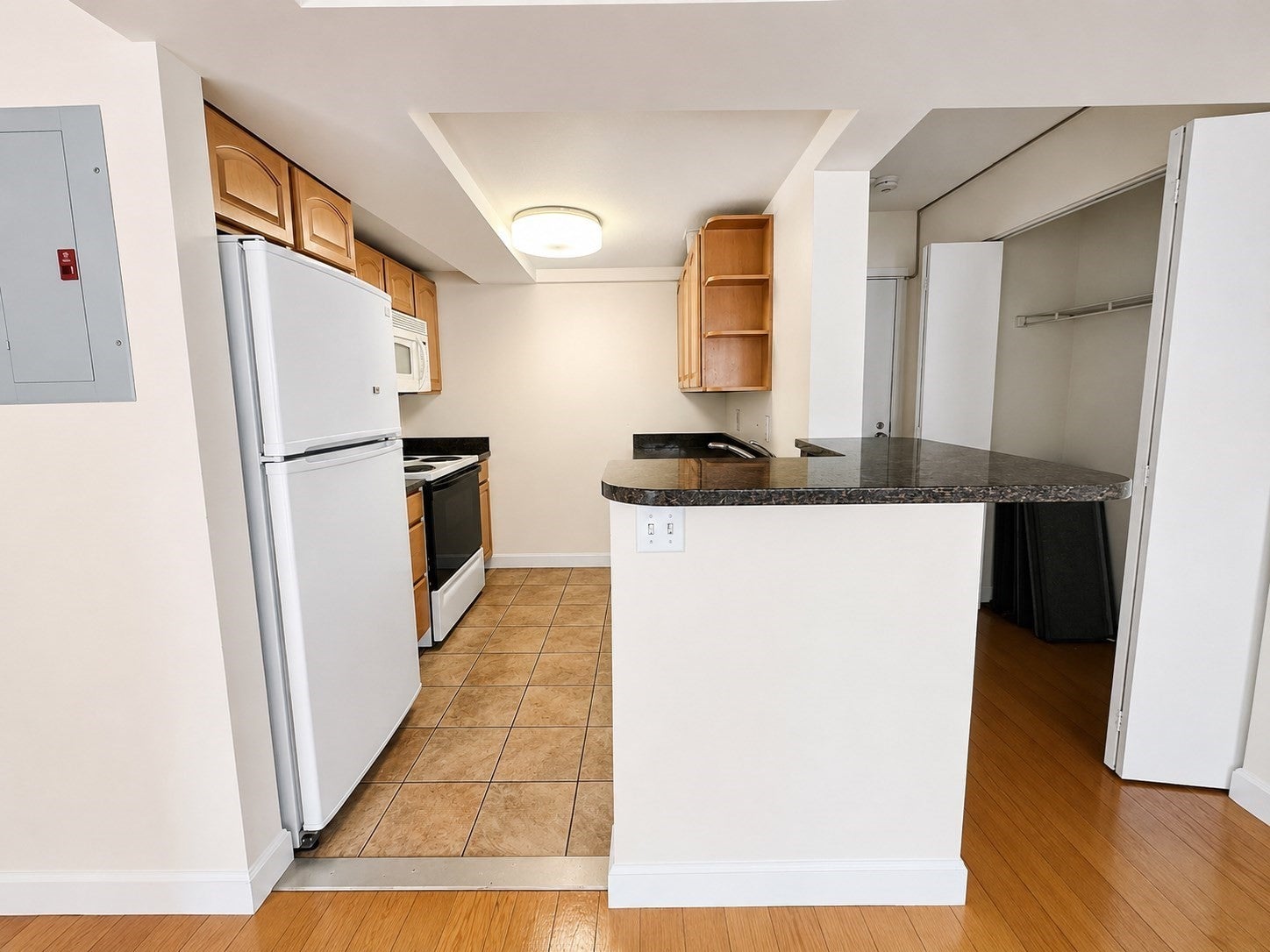 108 Peterborough Street #7E, Boston, MA Photo #4