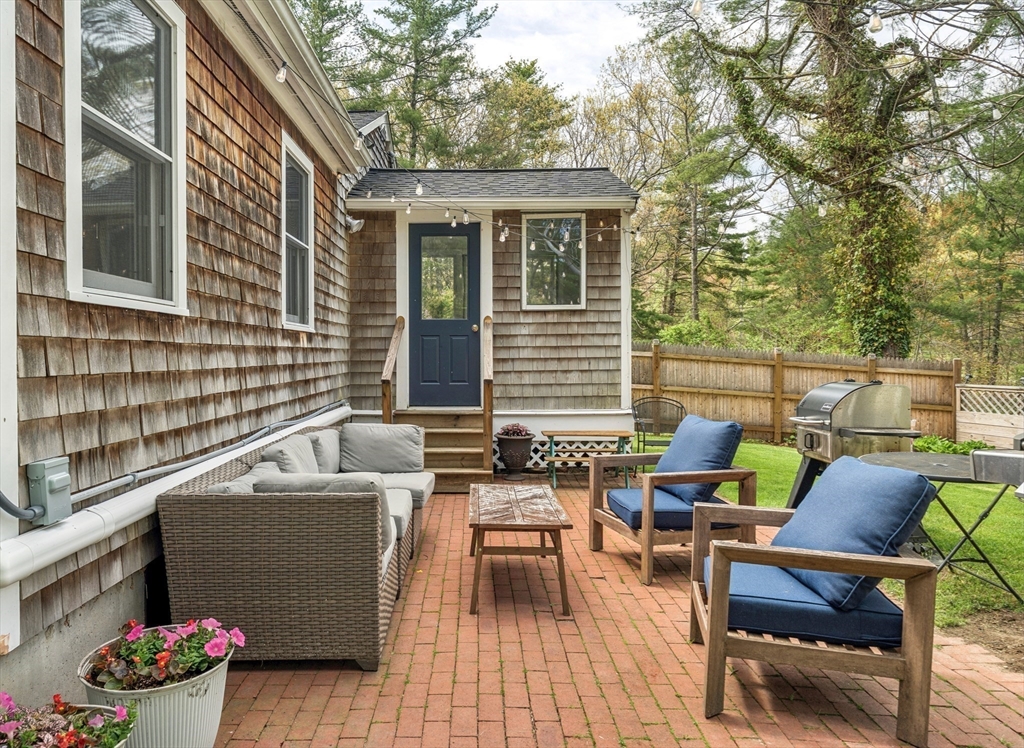 9 Mill St, Pembroke, MA Photo #18