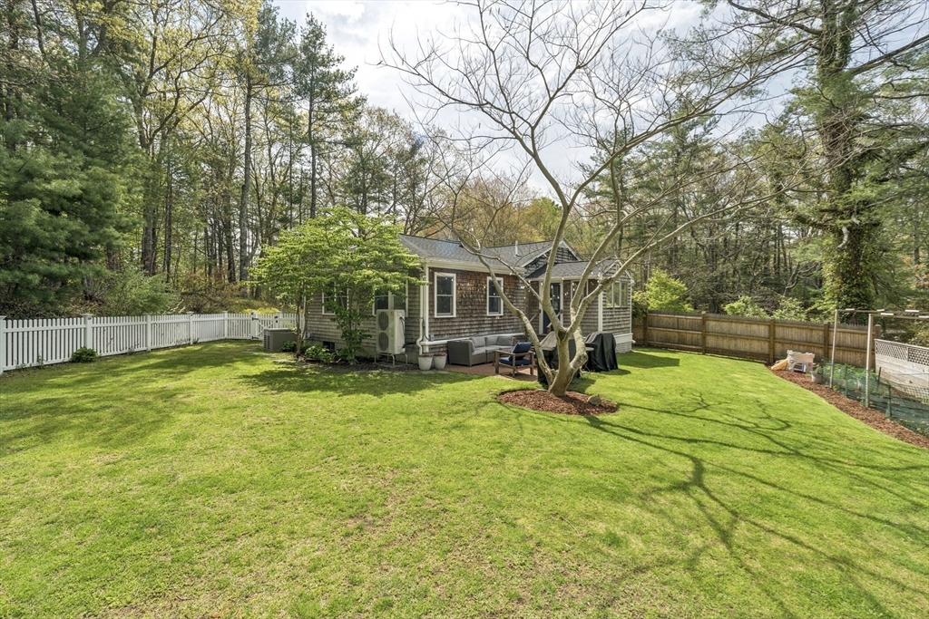 9 Mill St, Pembroke, MA Photo #20