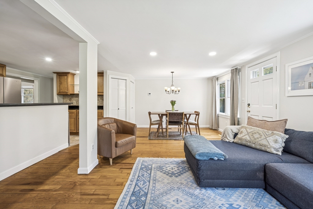 9 Mill St, Pembroke, MA Photo #6