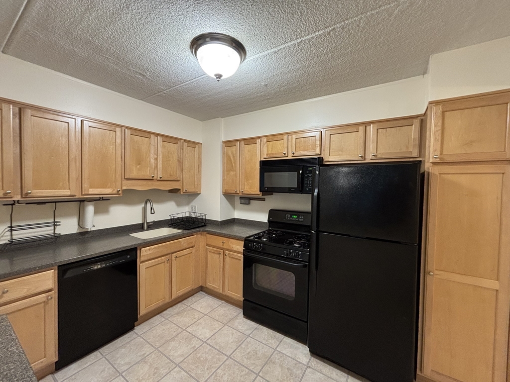 1500 Worcester Rd 517