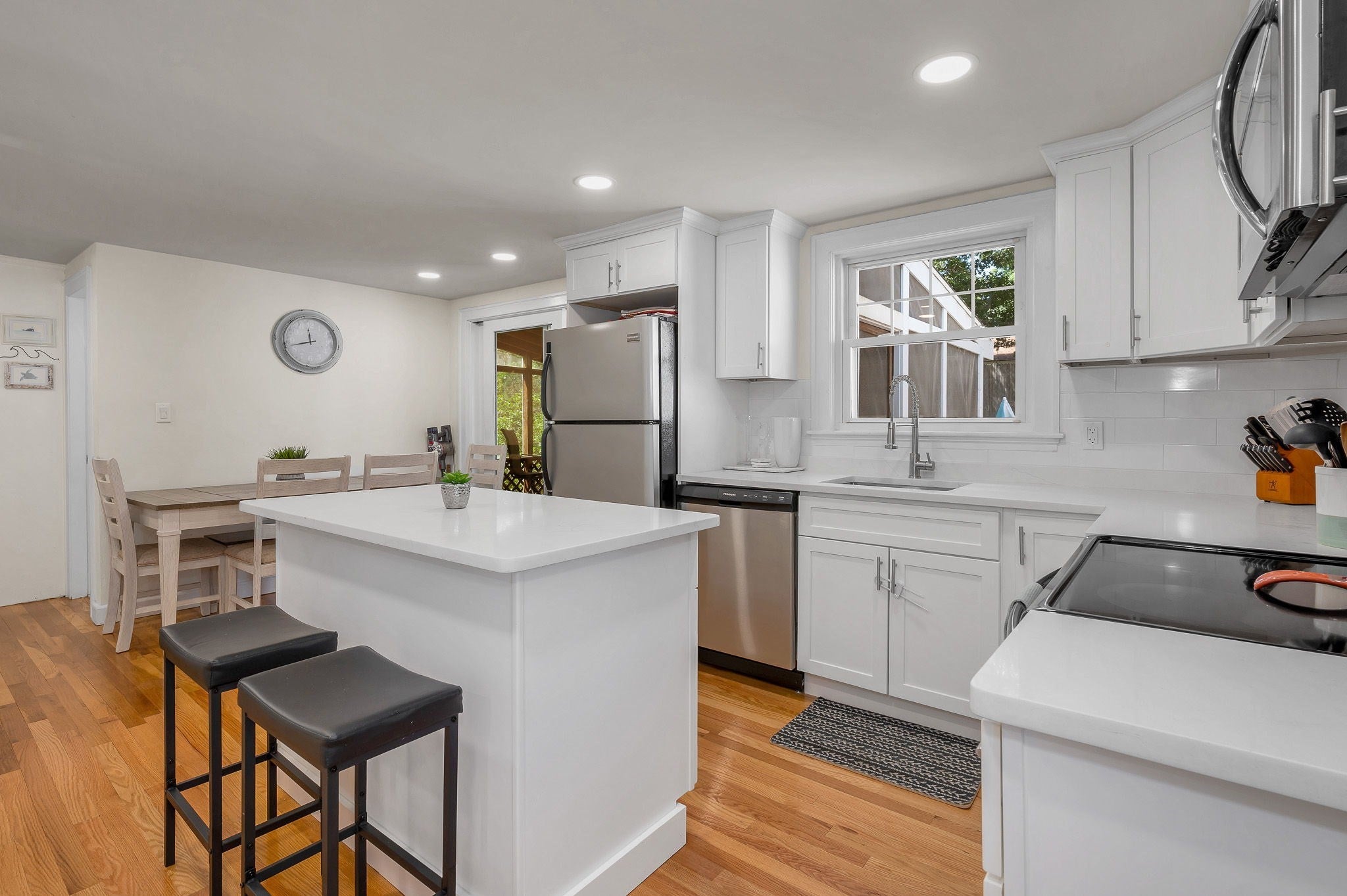 13 Cedar St, Chelmsford, MA Photo #8
