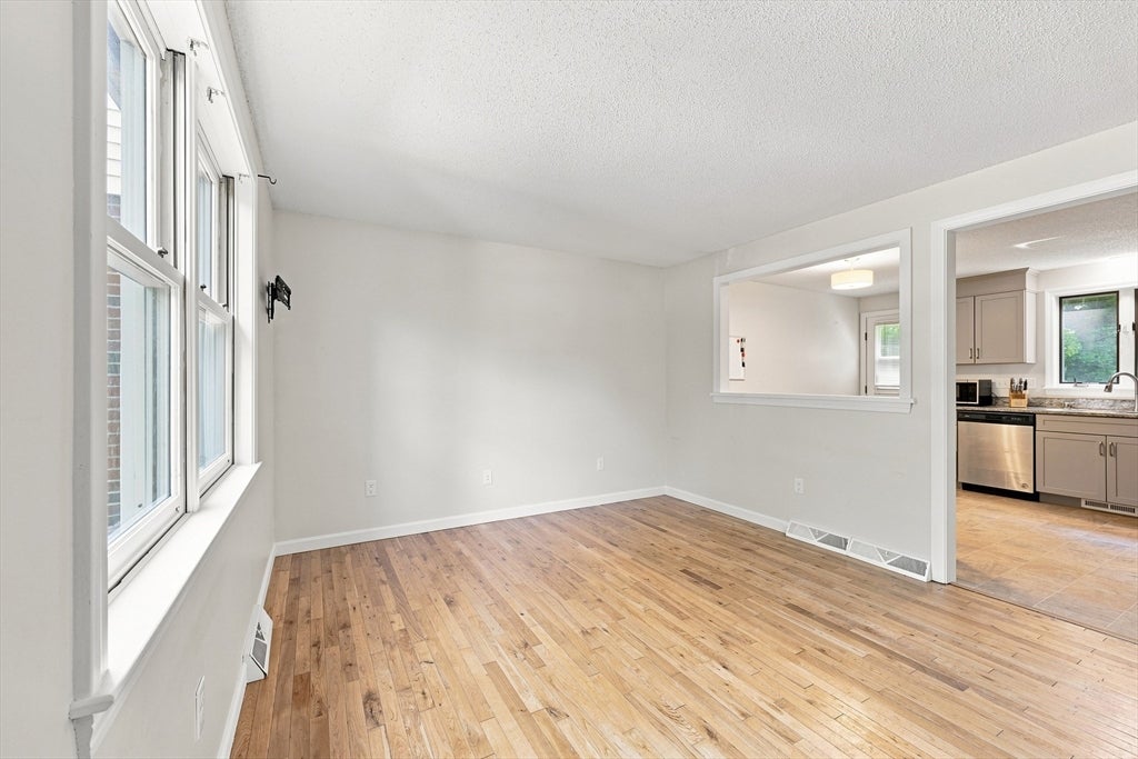 720 Russell Rd #C, Westfield, MA, 720 Russell Rd #C, Westfield, MA Photo #8