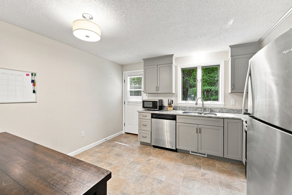 720 Russell Rd #C, Westfield, MA, 720 Russell Rd #C, Westfield, MA Photo #9