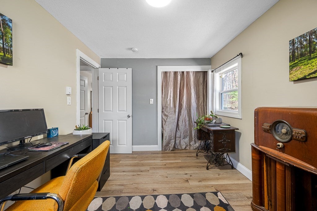18 Fairview Ave, Ashburnham, MA, 18 Fairview Ave, Ashburnham, MA Photo #16