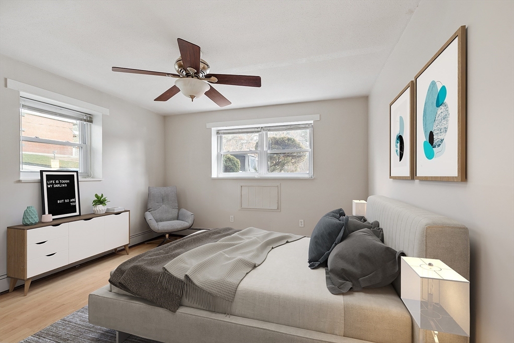 5 Colonial Drive 2