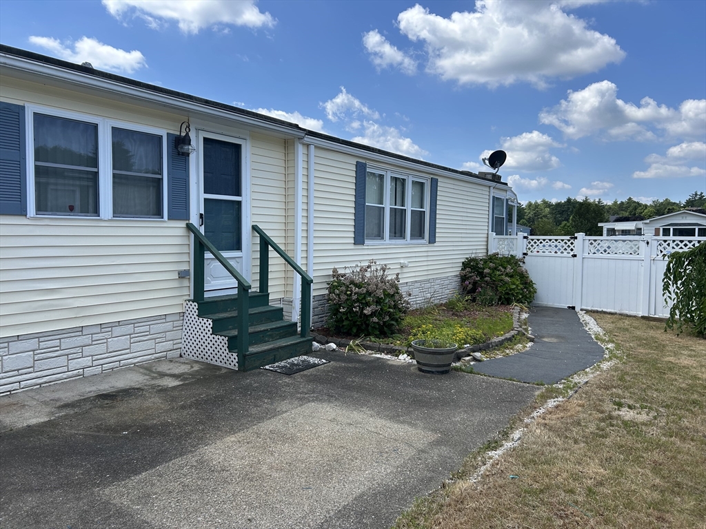 17 Lydia Drive