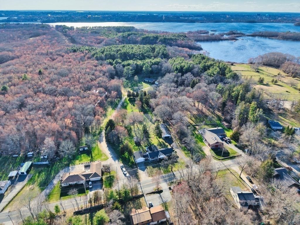 222 Blossom Road