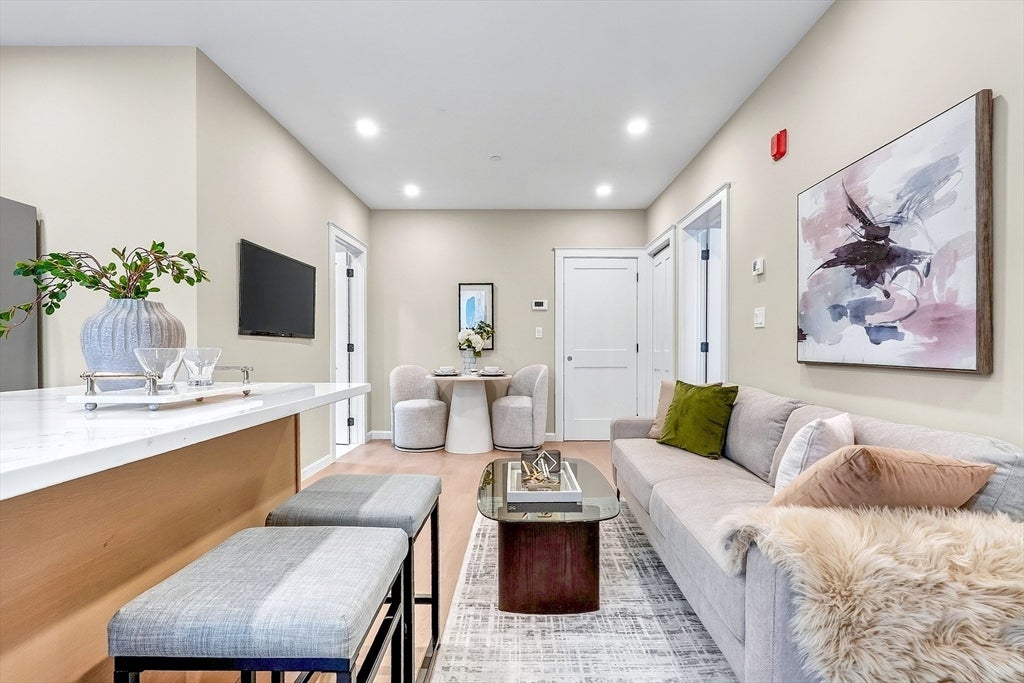 22 Pauline St #3, Winthrop, MA, 22 Pauline St #3, Winthrop, MA Photo #11