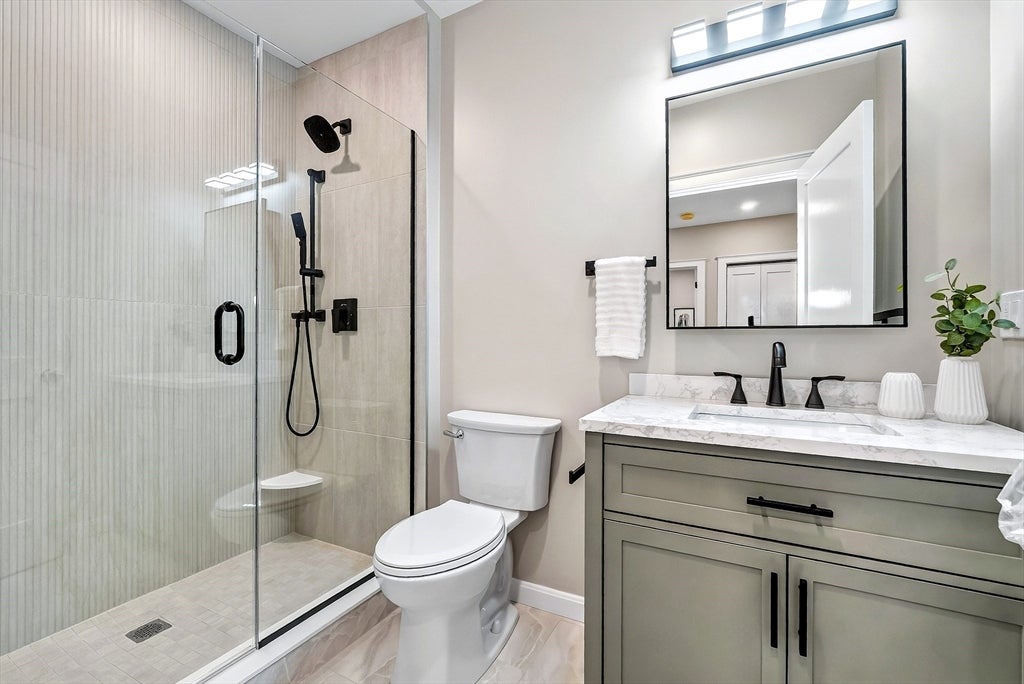 22 Pauline St #3, Winthrop, MA, 22 Pauline St #3, Winthrop, MA Photo #12