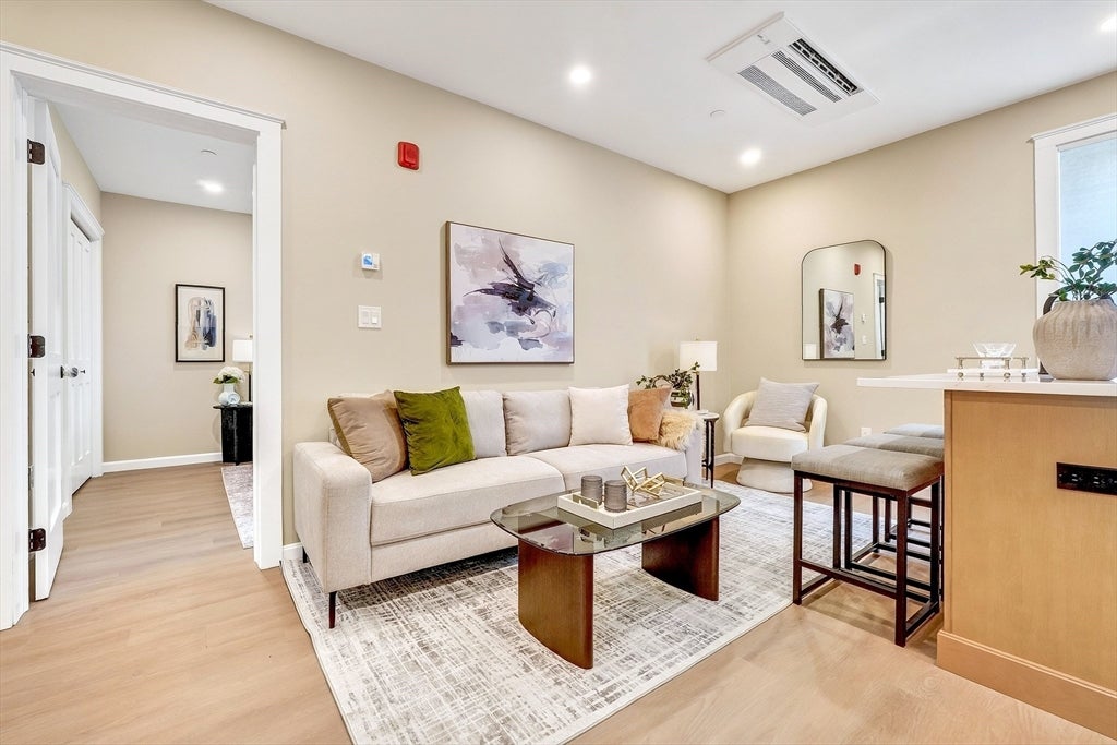 22 Pauline St #3, Winthrop, MA, 22 Pauline St #3, Winthrop, MA Photo #6