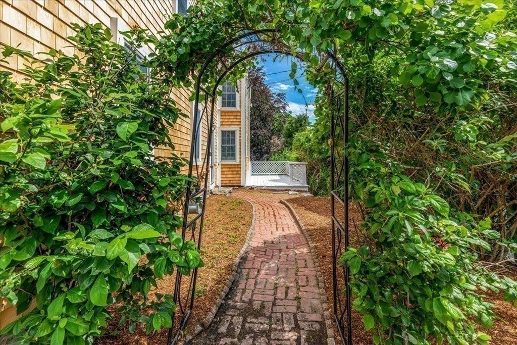 218 Sandwich St, Plymouth, MA, 218 Sandwich St, Plymouth, MA Photo #29