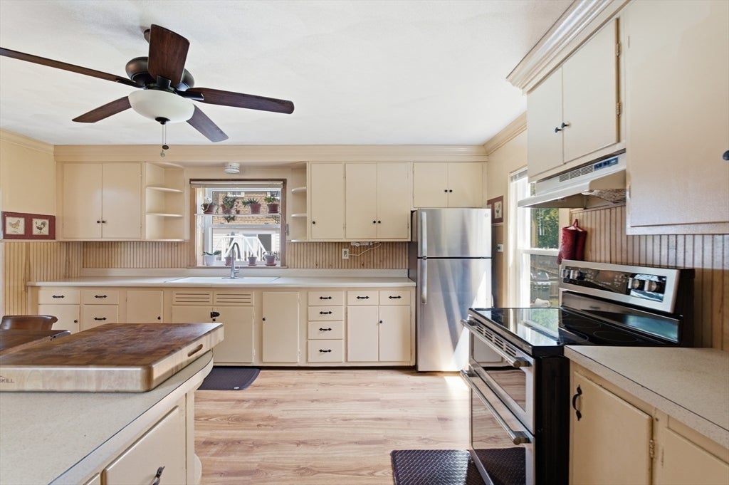 20 Moray St, Lynn, MA, 20 Moray St, Lynn, MA Photo #14