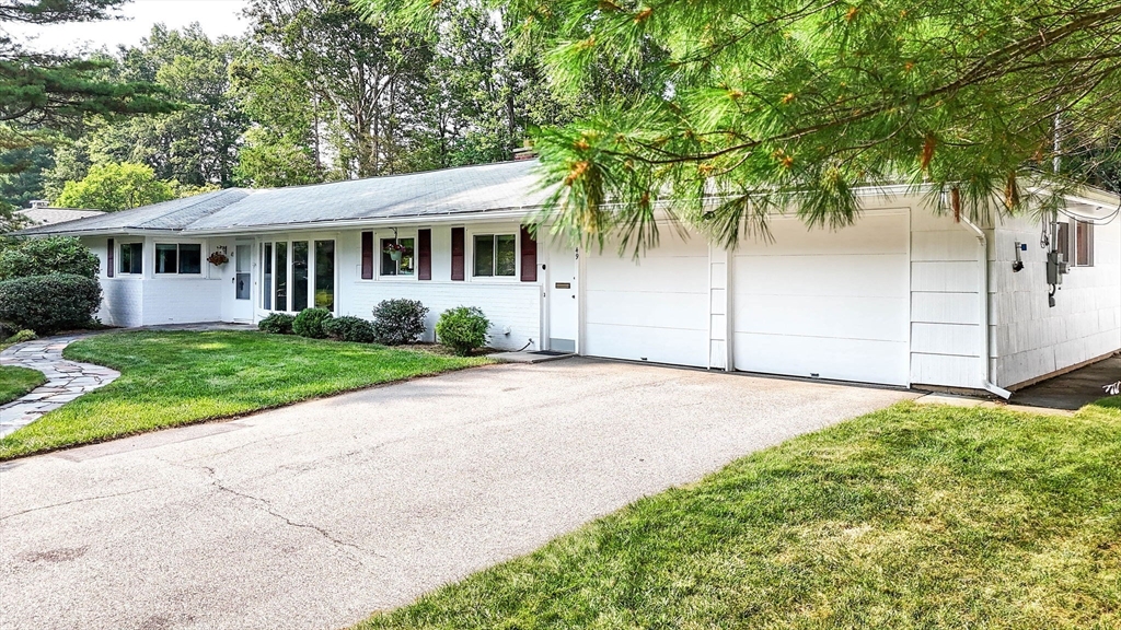 49 Barry Rd