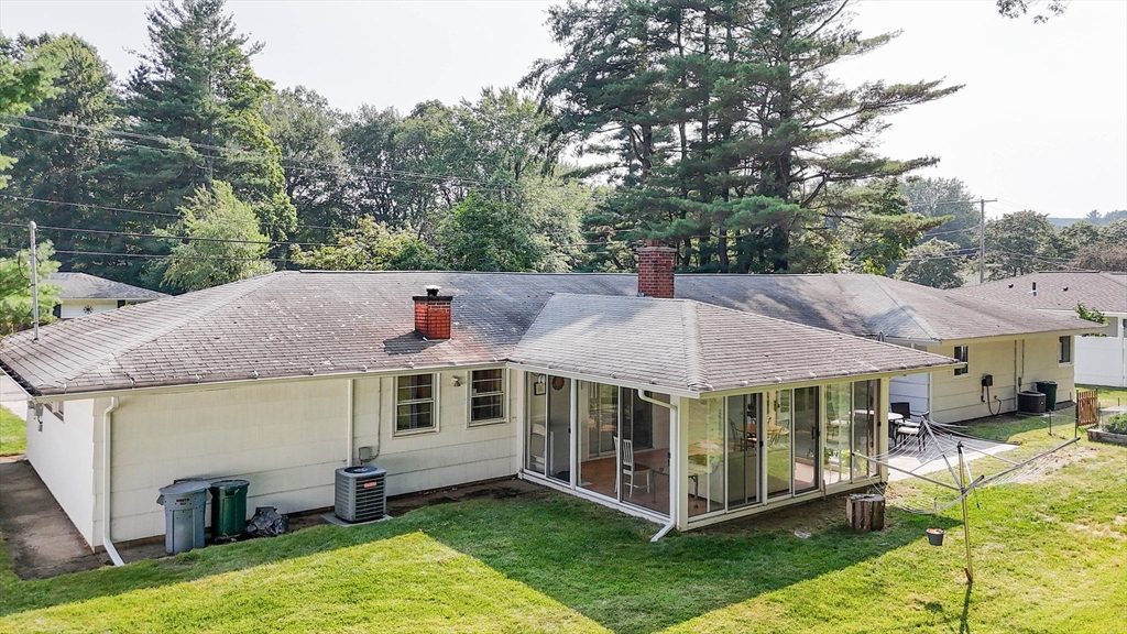49 Barry Rd