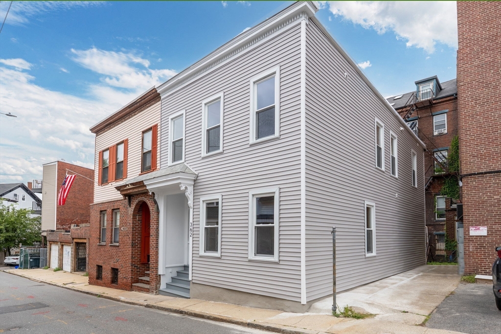 362 Silver St