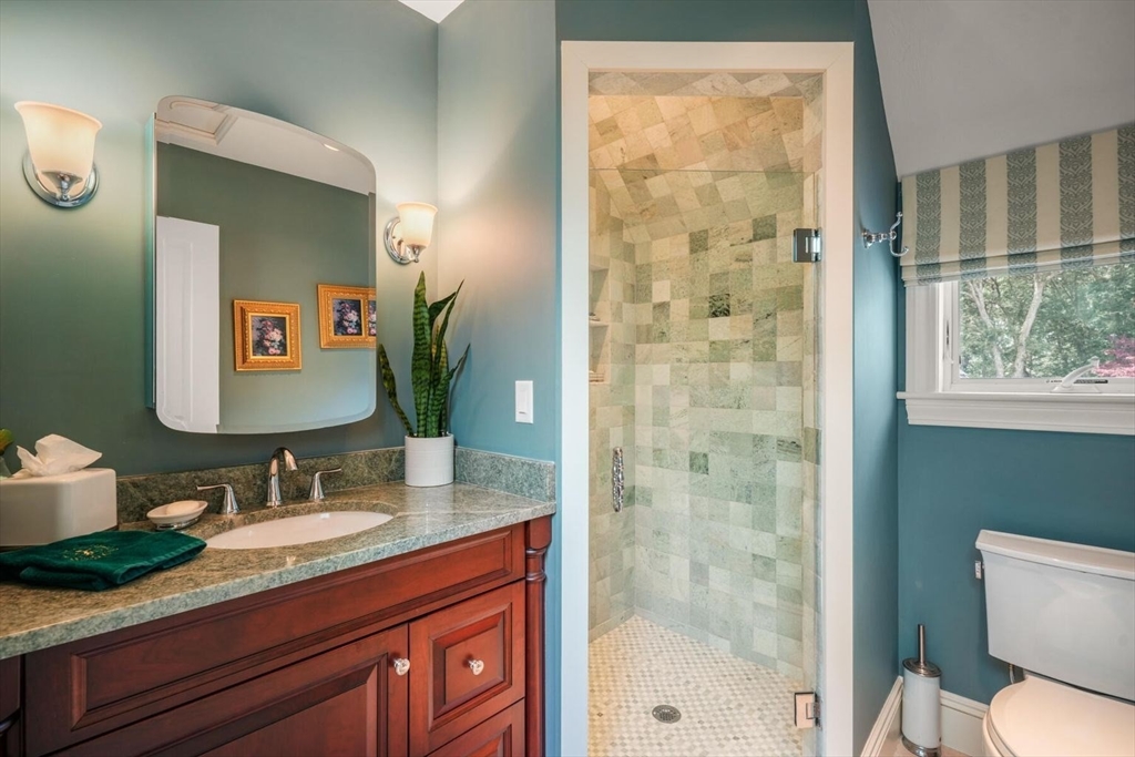 Barnstable, Massachusetts 02655, United States, 5 Bedrooms Bedrooms, ,6 BathroomsBathrooms,Residential,Active,98755