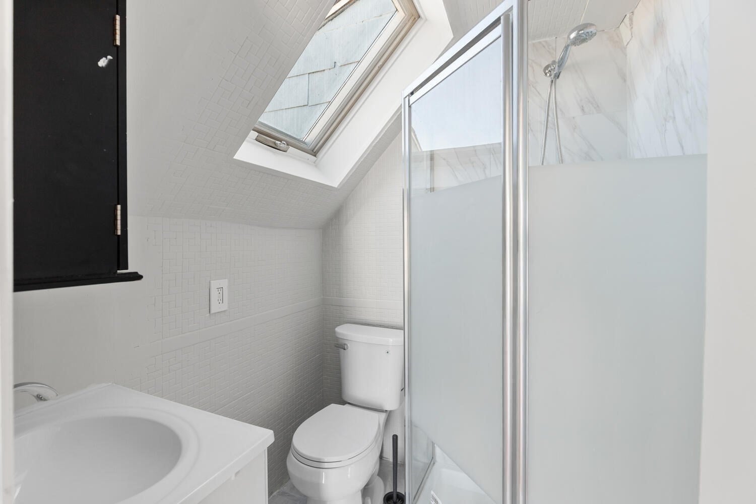 7 Hawthorn ST #2, Everett, MA, 7 Hawthorn ST #2, Everett, MA Photo #8