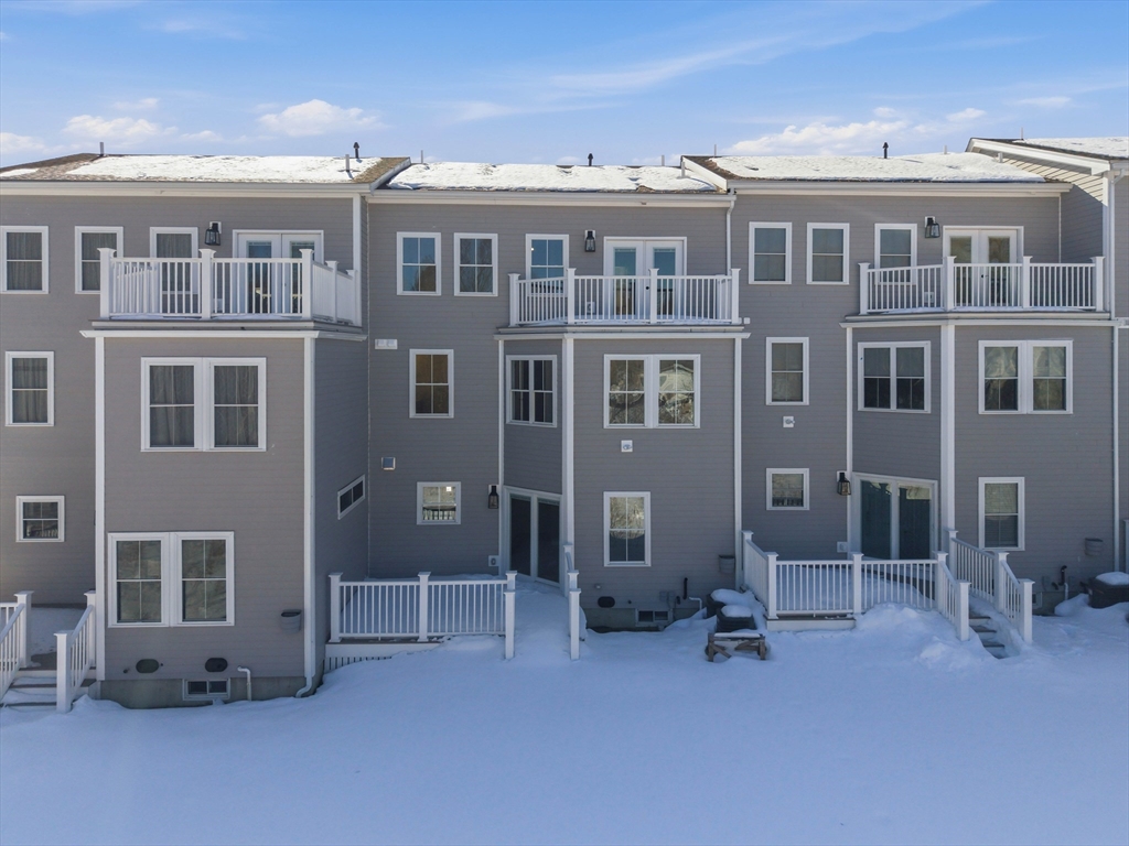 51 West Main 6R