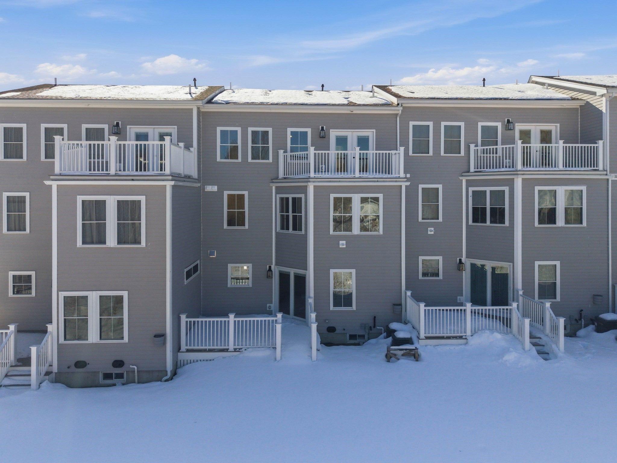 51 West Main 6R