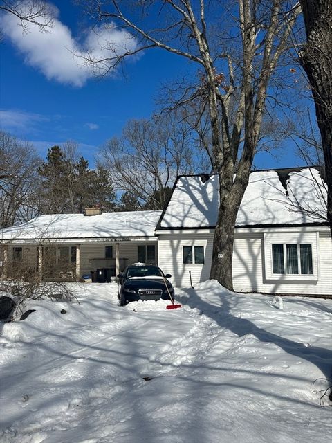 22 Locust St Middleton MA 01949