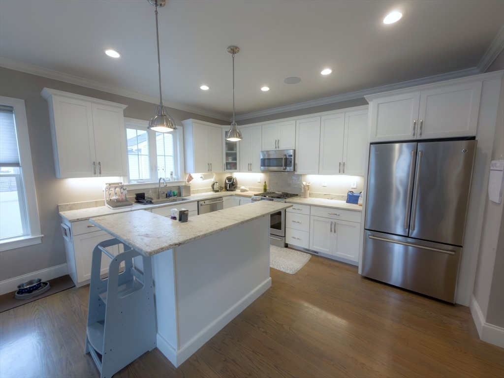 71 Wyvern St. 71