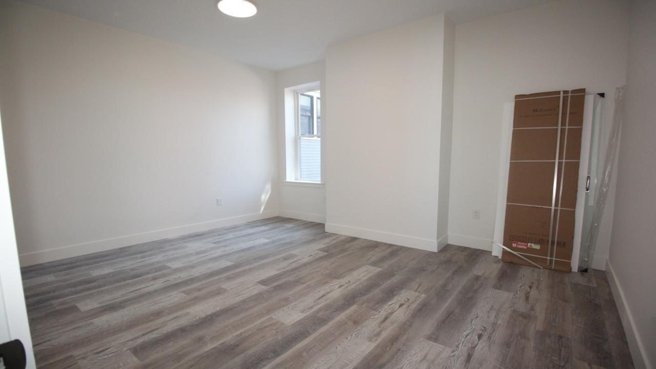 525 E Broadway #2, Boston, MA, 525 E Broadway #2, Boston, MA Photo #7