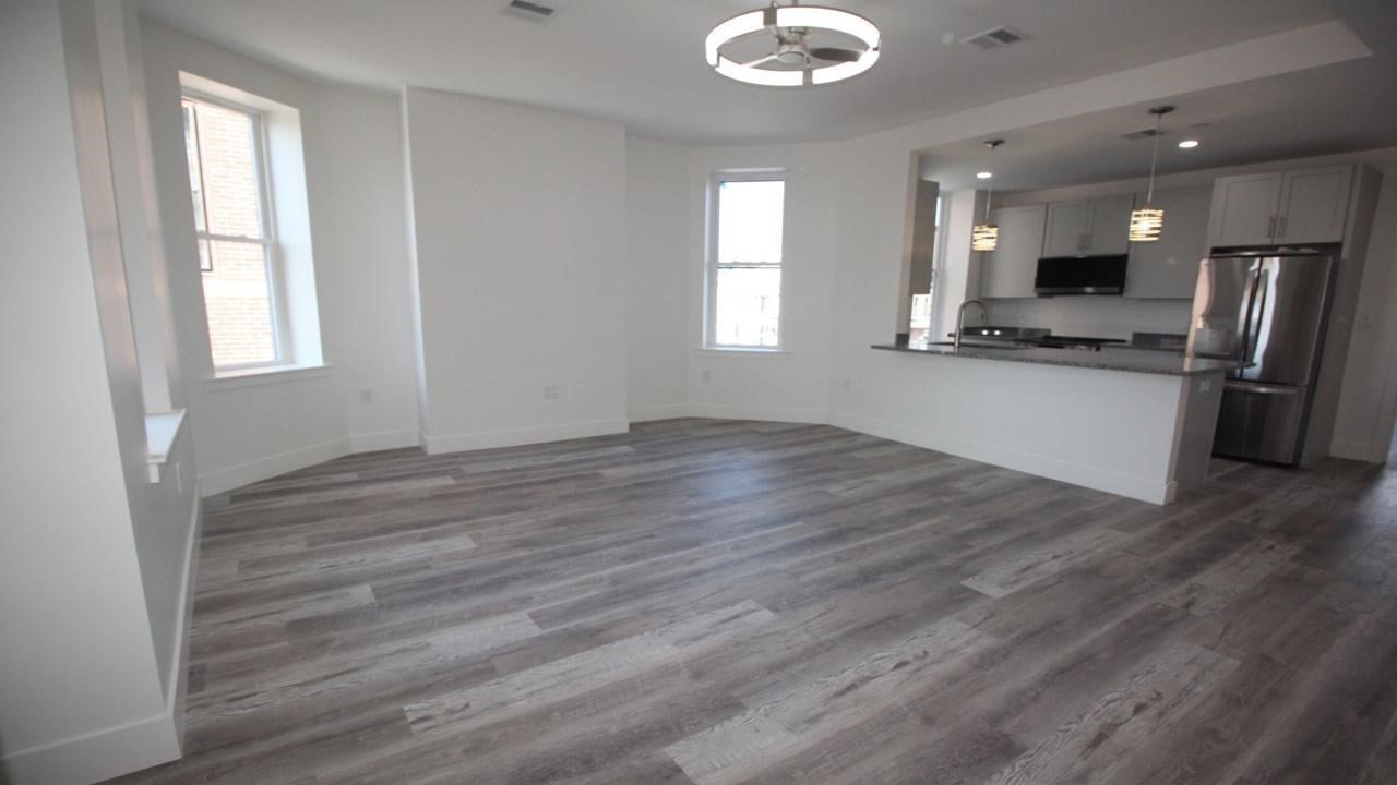 525 E Broadway #2, Boston, MA, 525 E Broadway #2, Boston, MA Photo #2