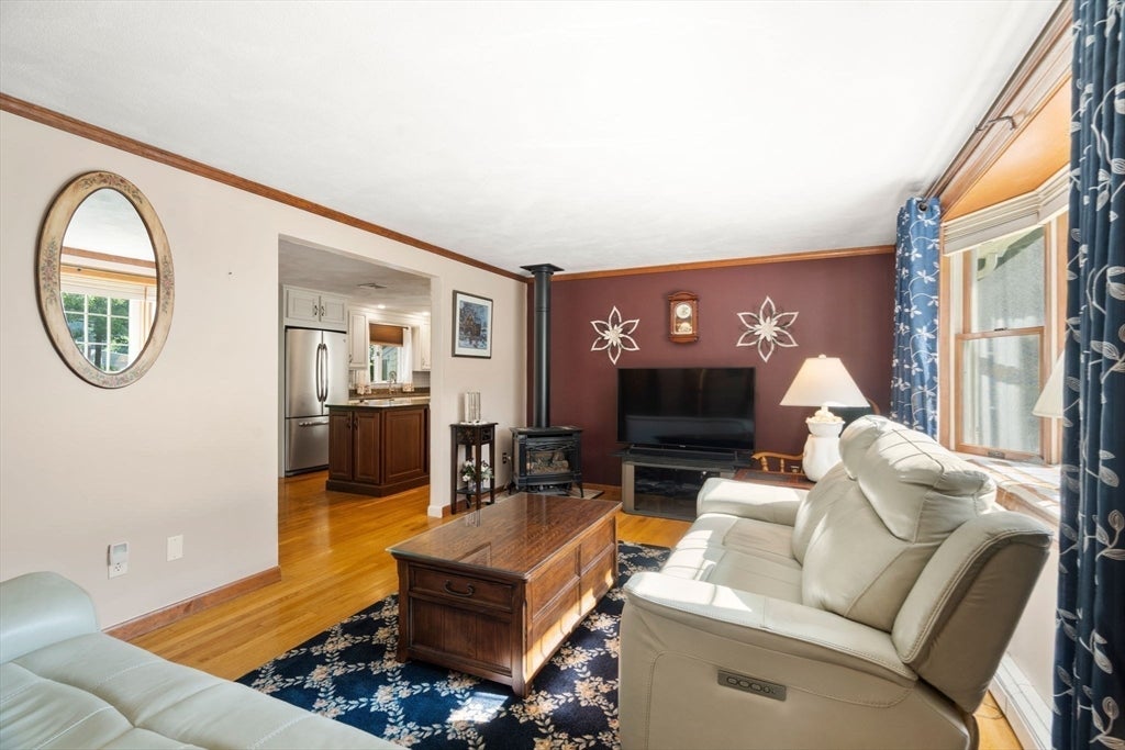 9 Keith Road, Bourne, MA Photo #5