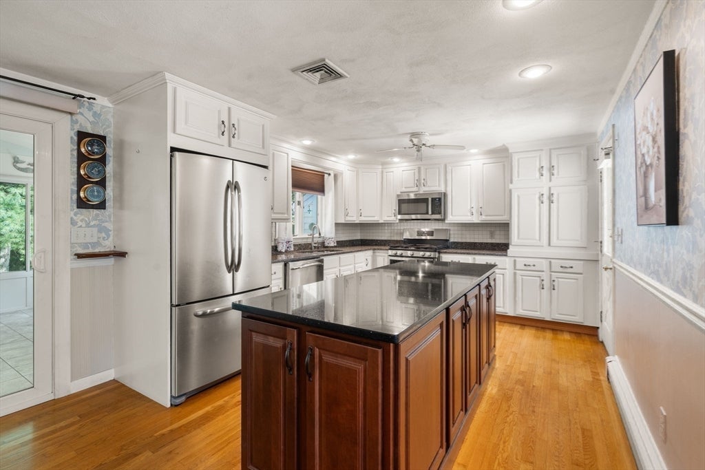 9 Keith Road, Bourne, MA Photo #11