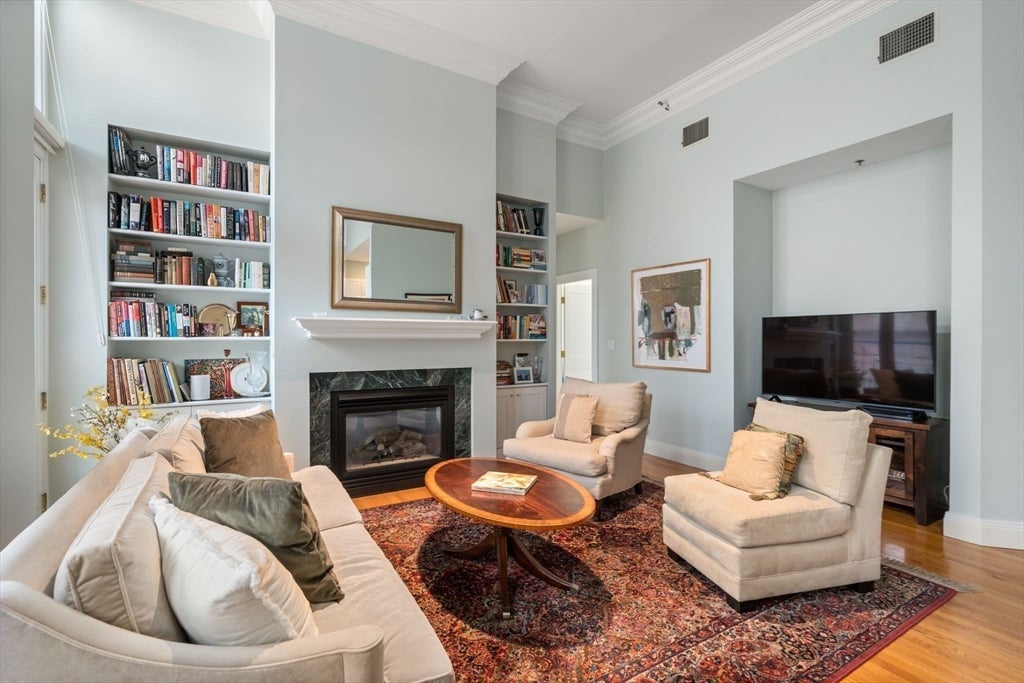 20 Tileston Street 1A