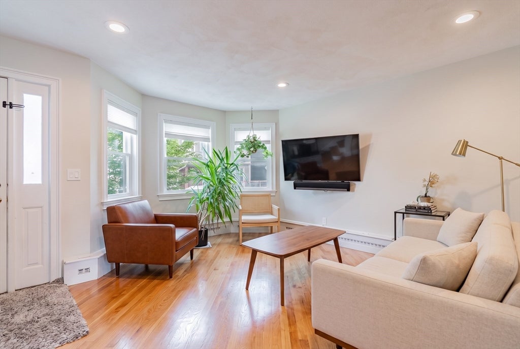 453 E 8th St, Boston, MA, 453 E 8th St, Boston, MA Photo #2