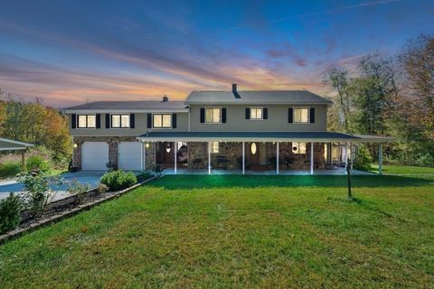 170 Timberidge Drive Russell MA 01071